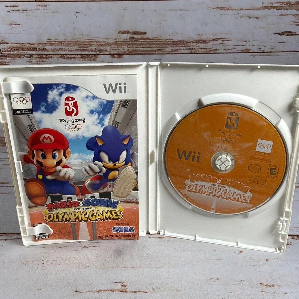 Mario & Sonic at the Olympic Games Nintendo Wii 2007 CIB Resurfaced